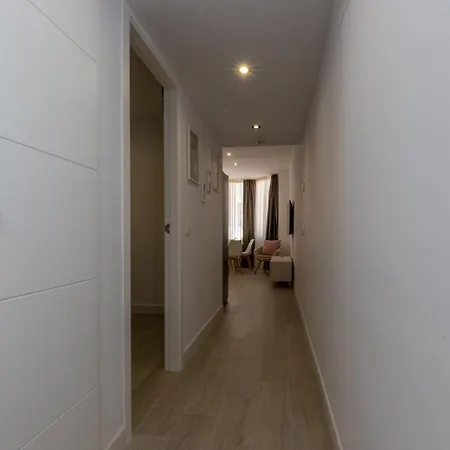Apartment Beachfront 1br Centre - Palmeras